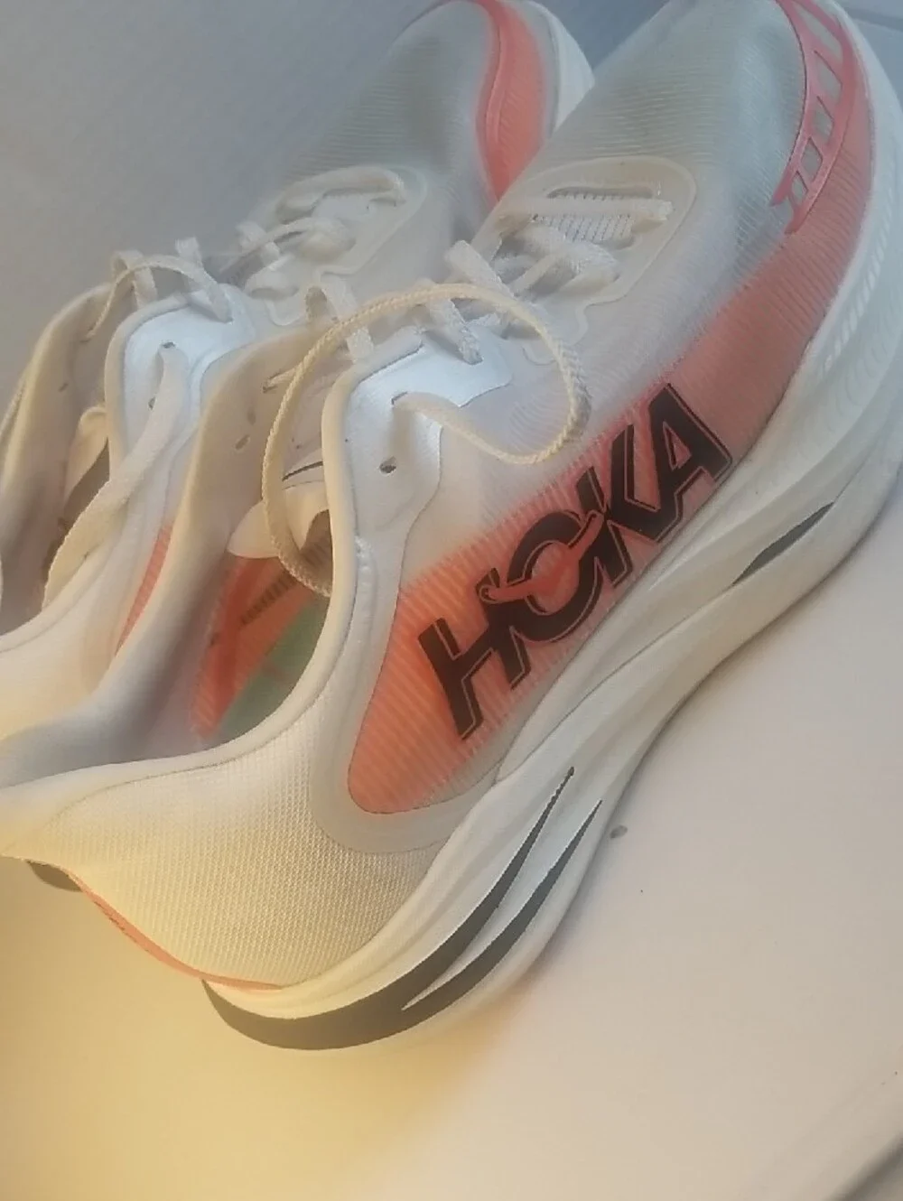 Hoka Women's White & Coral/Peach Athletic Running Shoes Unisex